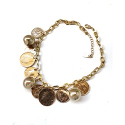 COLLANA CON SFERE DORATE E MONETE COLLANA CON SFERE DORATE E MONETE