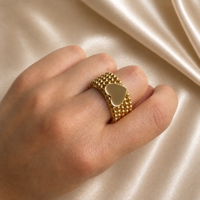 ANELLO NEREA CON CUORE