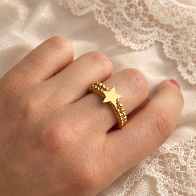ANELLO SOTTILE NEREA CON STELLA