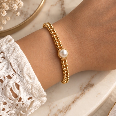 BRACCIALE NEREA CON PERLA