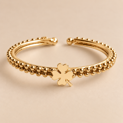 BRACCIALE NEREA CON QUADRIFOGLIO