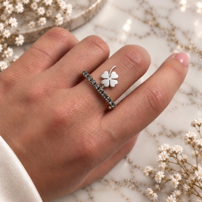 ANELLO STARLIGHT CON QUADRIFOGLIO